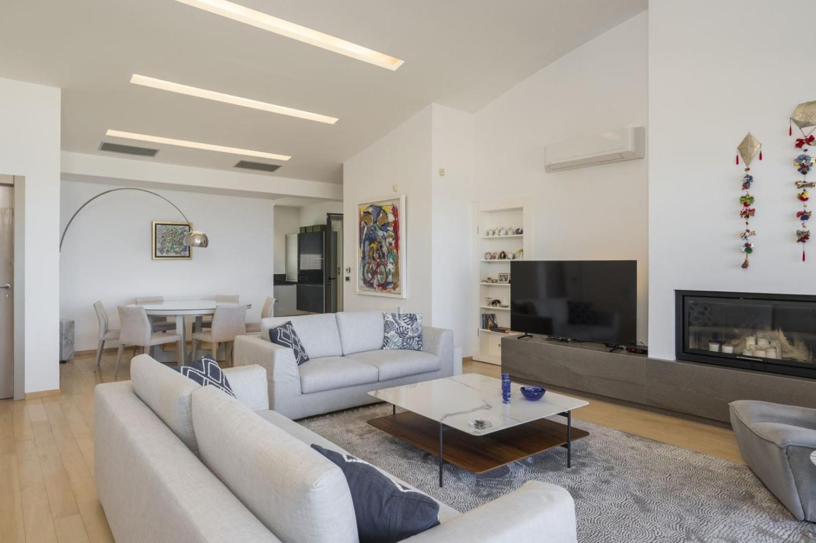 Luxury Villa Near The Sea Meliti Luxury Villa Κάτω Δαράτσο Εξωτερικό φωτογραφία